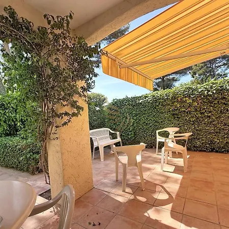 Apartmán Le Bastidon Provencal T3 Terrasse 3min