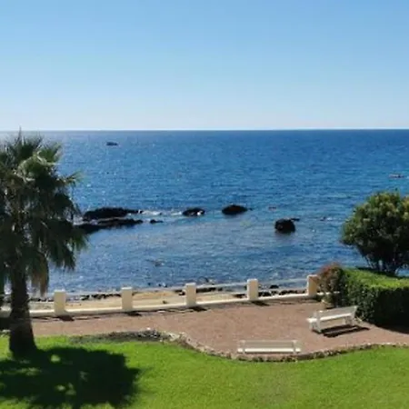 Apartmán Le Bastidon Provencal T3 Terrasse 3min Saint-Raphaël